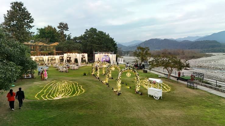 Destination wedding decor in Jim Corbett
